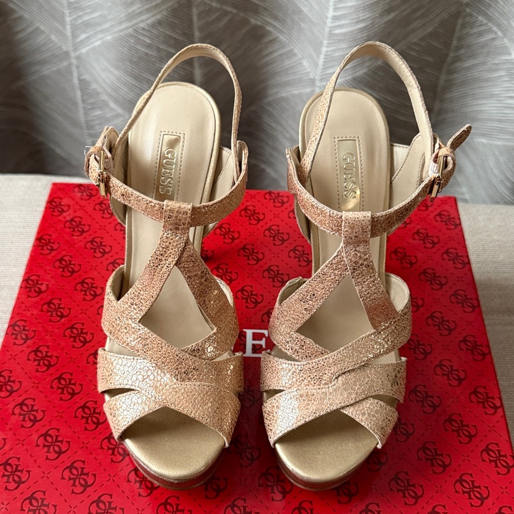 Guess Kymma Leather Platform Heels, Gold Shimmer, 5.5M - Picture 6 of 8